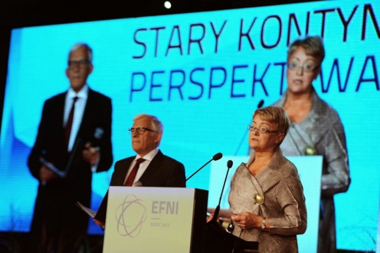 Henryka Bochniarz i Jerzy Buzek, gala zamknięcia EFNI 2013, 27 września 2013